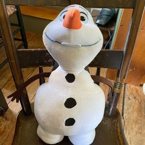 Disney 2 Olof 17” plush backpacks and 1 stuffy